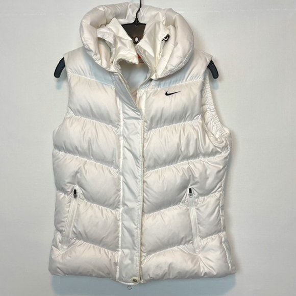 Nike Down  Sleeveless Puffer Vest size M - Picture 1 of 14